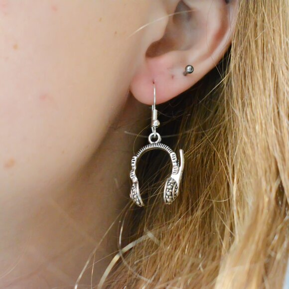 Silver Music Themed Earrings - Picture 4 of 6